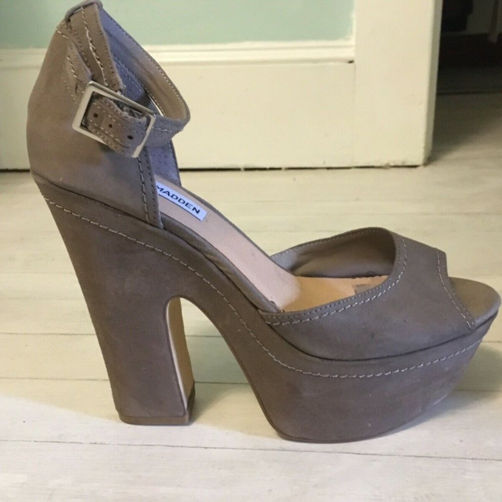 Steve Madden Greta Suede Platform Peep Toe